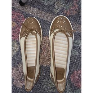Circa Joan&David Size 7.5 Shoes Ballet Flats Tan And Brown. Comfy, Cozy Dress Up